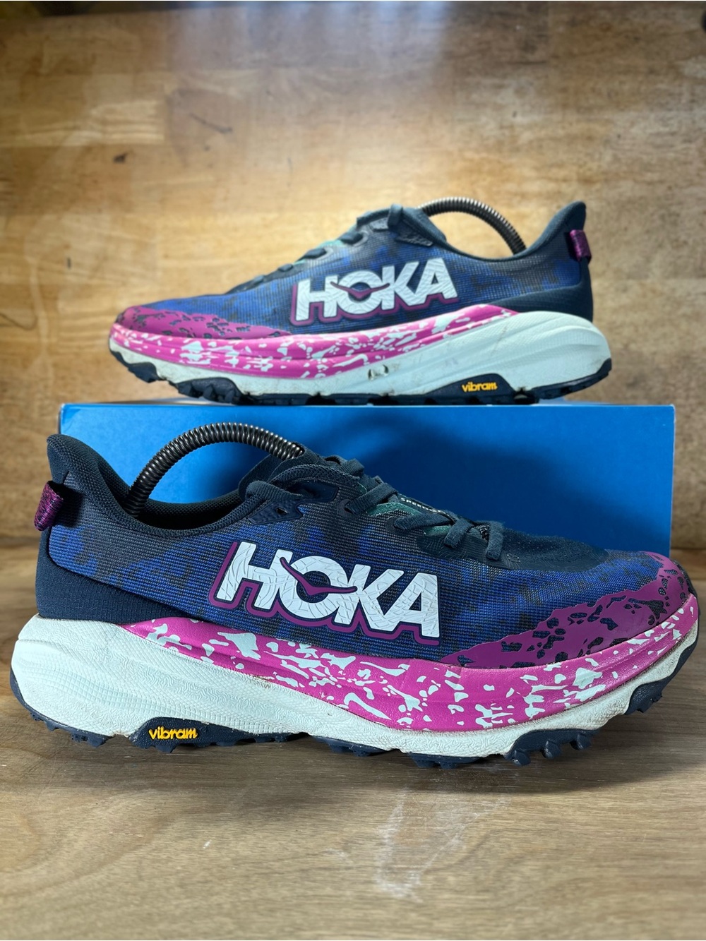 Hoka One One SpeedGoat 6 Mens Size 10 Trail Running Shoes Sneakers Blue Purple